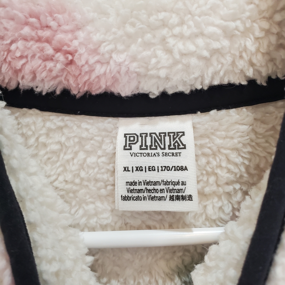PINK‎ Victoria's Secret Sherpa Pullover - Picture 3 of 6